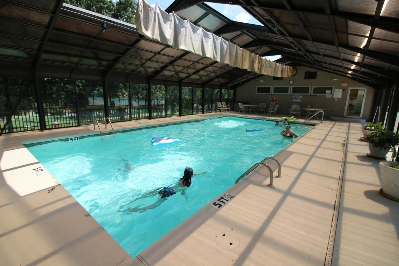 Pointe Royale Condo Vacation And Golf Resort Брэнсон Экстерьер фото